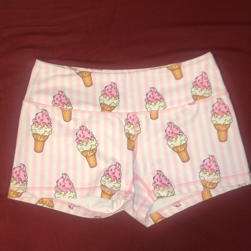 Beast worx/feed me fight me shorts sz small